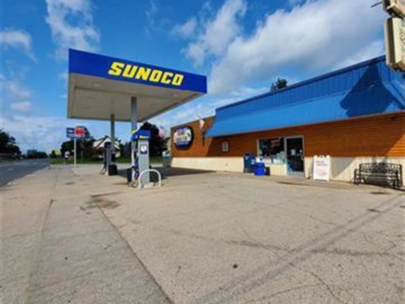 Rural Convenient, Gas, & Bait Store : Norway : Dickinson County : Michigan