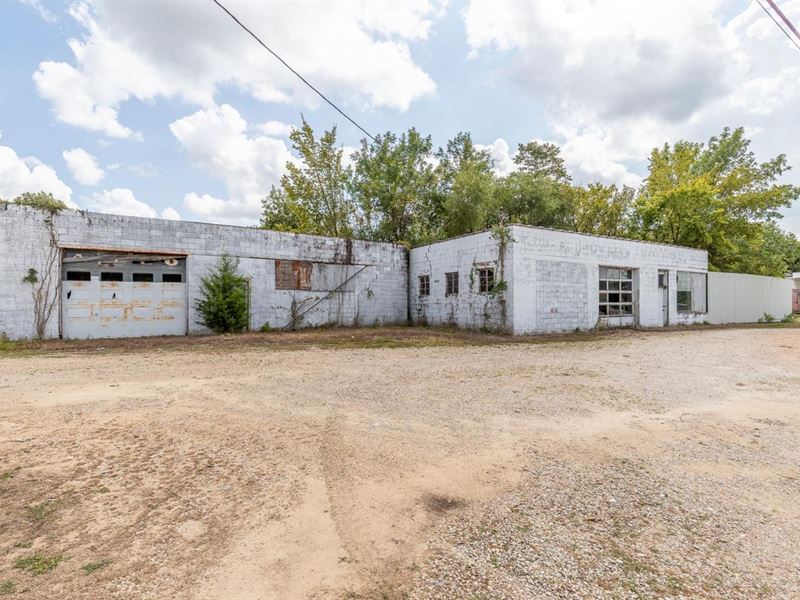 Two Commercial Buildings For Sale : Poplar Bluff : Butler County : Missouri