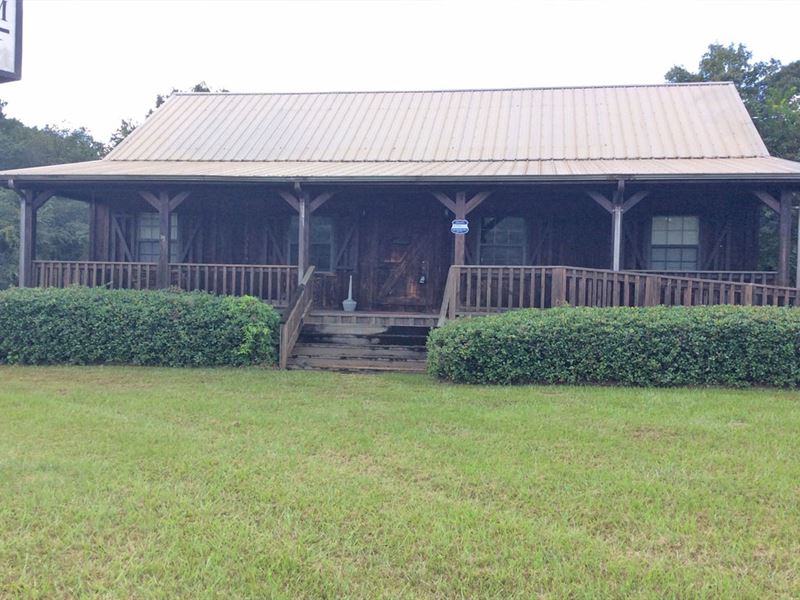 Oak Grove Commercial Building : Troy : Pike County : Alabama