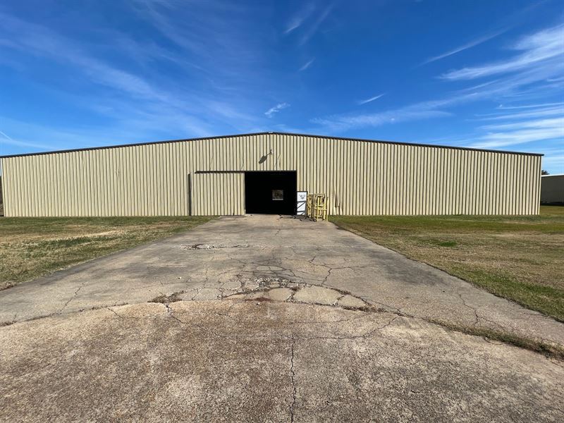 La, Franklin Cotton Warehouse 42 : Winnsboro : Franklin Parish : Louisiana