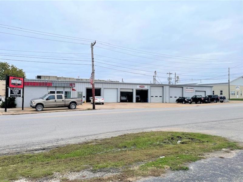 Turn-Key Automotive Repair Business : Mountain Grove : Wright County : Missouri