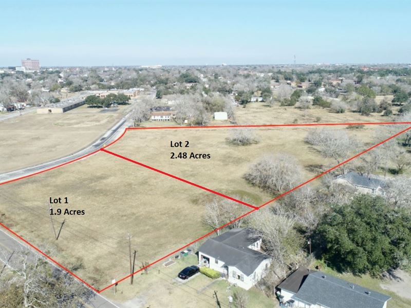 1.95 Ac Corner Lot in TX : Victoria : Victoria County : Texas