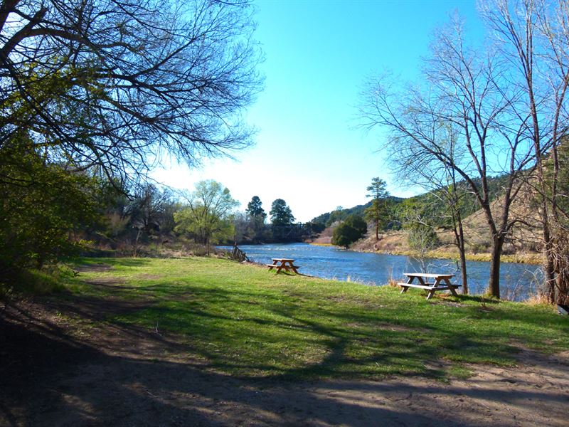 River Frontage : Coaldale : Fremont County : Colorado