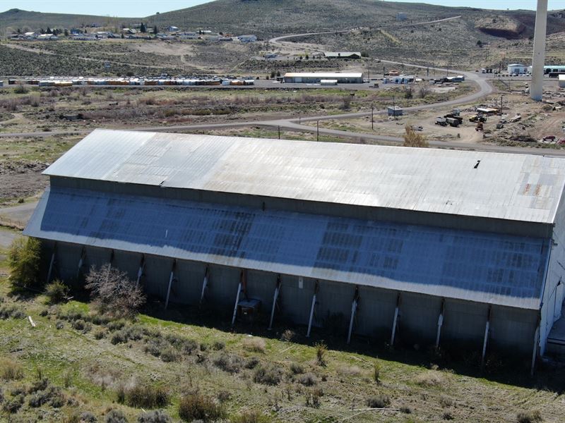 Eastern Oregon Commercial Building : Hines : Harney County : Oregon