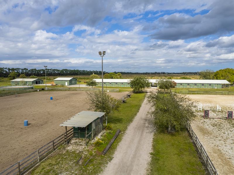 74 Ac Turn-Key Equestrian Facility : Fort Pierce : Saint Lucie County : Florida