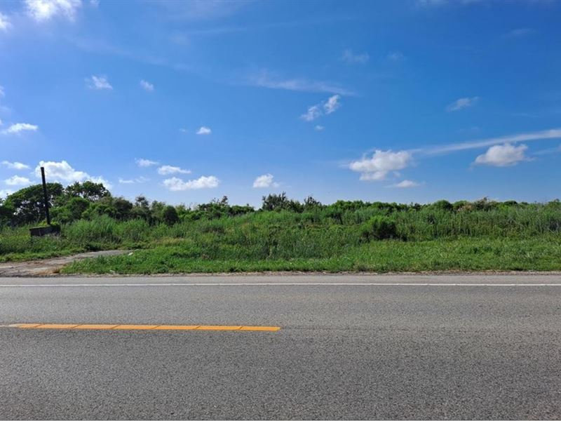 Port Bolivar Commercial : Port Bolivar : Galveston County : Texas