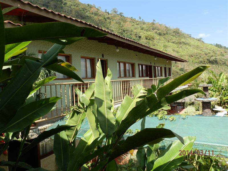 Hotel in Small Resort Town : Orosi : Costa Rica