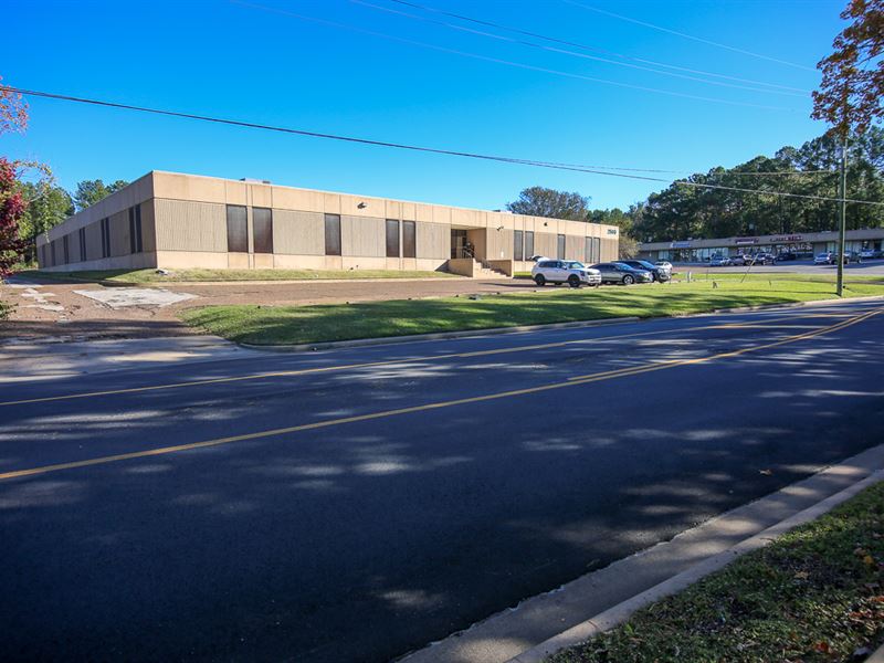 2 Acres, Commercial Office : Huntsville : Walker County : Texas
