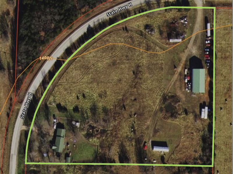 Versatile Lot Ready to Build Slab : Grovespring : Wright County : Missouri