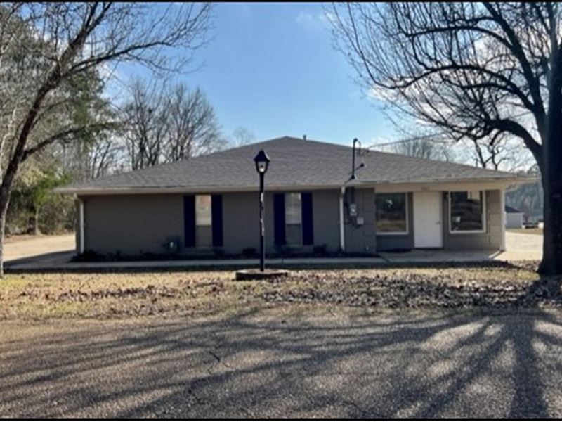 Commercial Property in Lincoln Coun : Brookhaven : Lincoln County : Mississippi