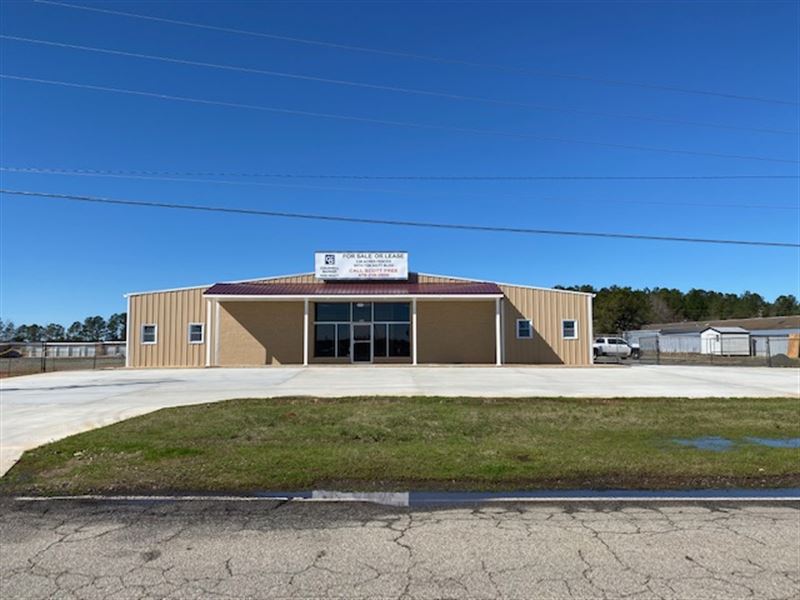 Commercial Building for Lease : Perry : Houston County : Georgia