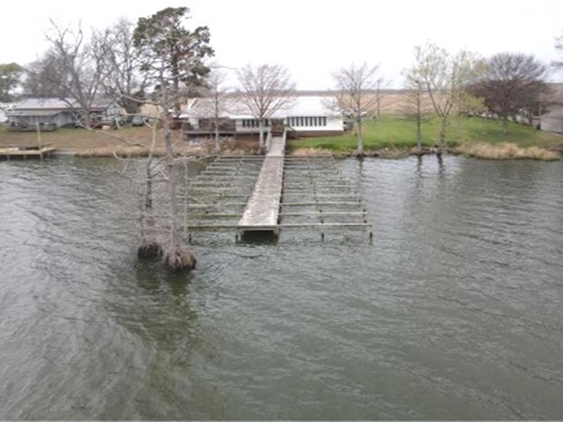 Commercial Property The Docks : Ferriday : Concordia Parish : Louisiana