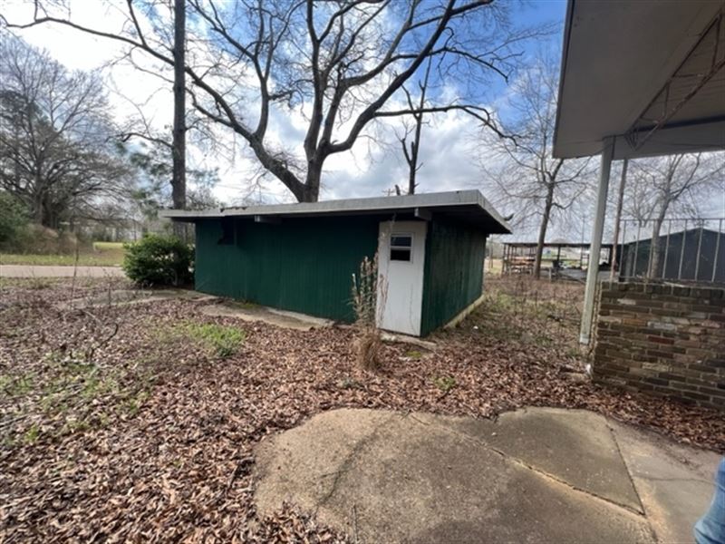 Commercial Location 213 Presley : McComb : Pike County : Mississippi