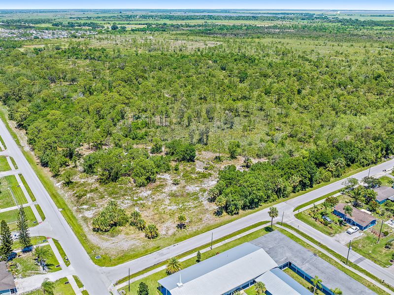 Prime Opportunity for Multi-Family : Indiantown : Martin County : Florida