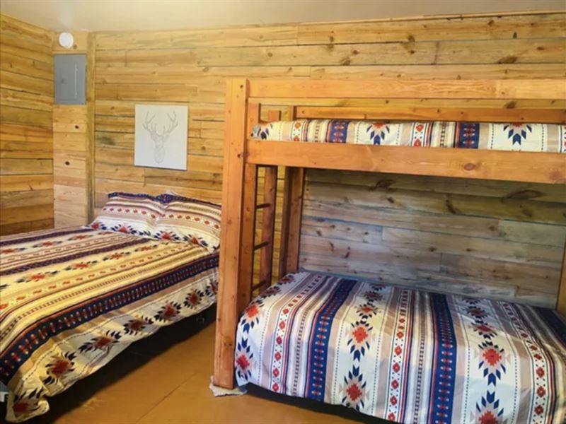 Deer Creek Campground Reynolds Coun : Lesterville : Reynolds County : Missouri