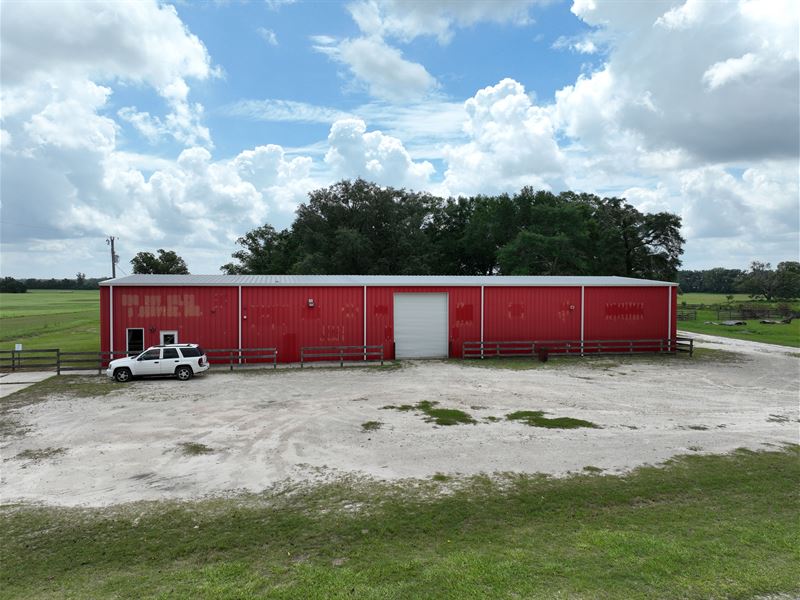 Huge Industrial Building : O'brien : Suwannee County : Florida