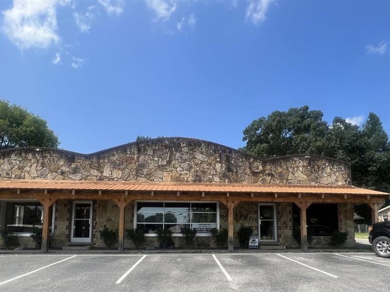 Commercial Building On Main Street : Kimball : Marion County : Tennessee