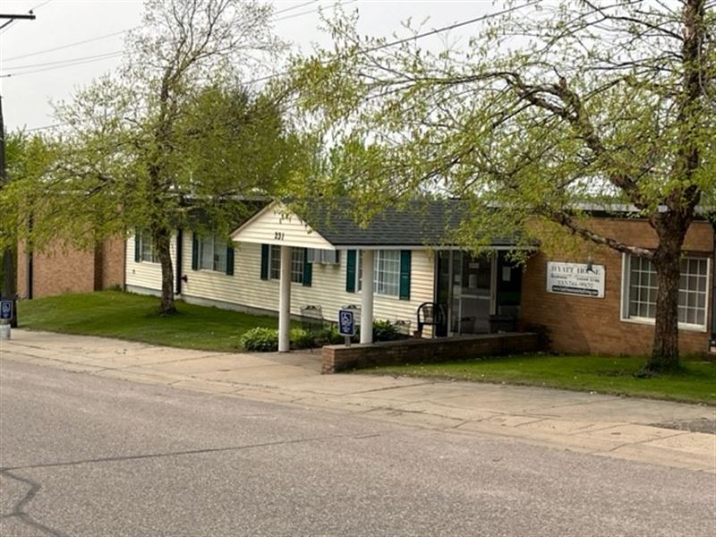 Assisted Living Facility : Holdingford : Stearns County : Minnesota