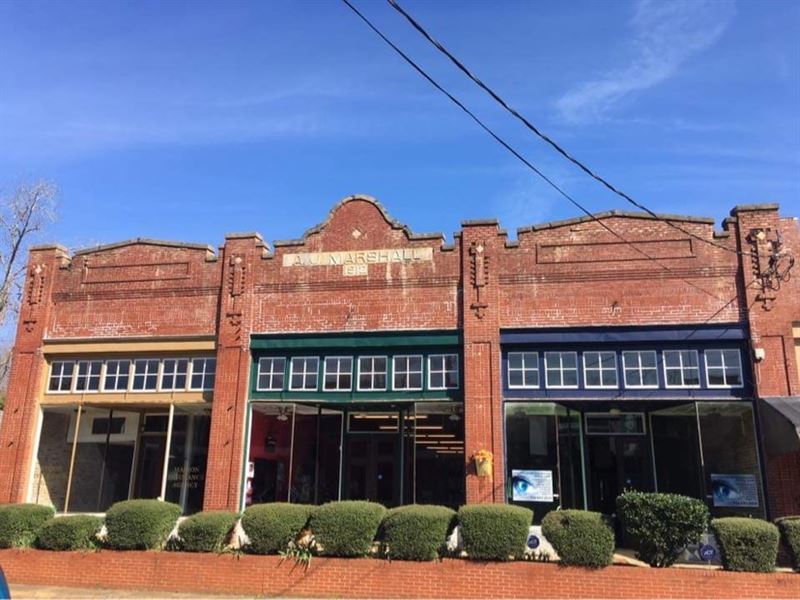 A.J. Marshall Building Marion,Al : Marion : Perry County : Alabama