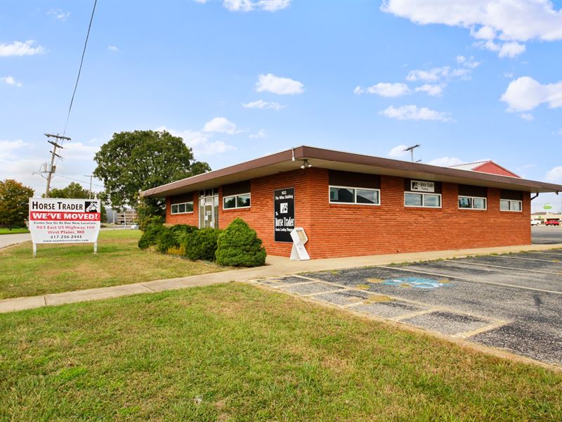 Exceptional Real Estate Opportunity : West Plains : Howell County : Missouri