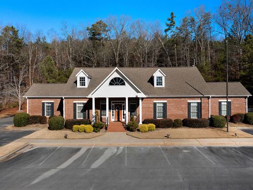 Gorgeous Office with Land : Cartersville : Bartow County : Georgia