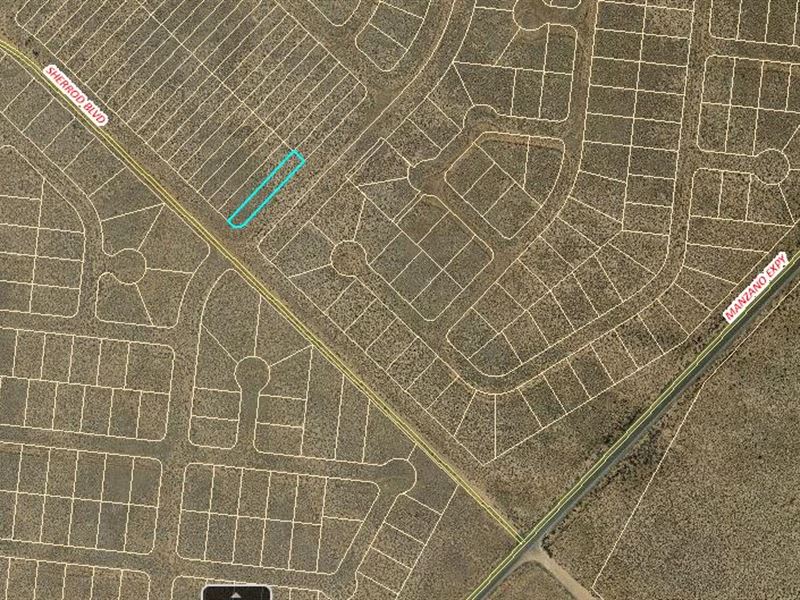Strip Mall Lots Near Albuquerque : Los Lunas : Valencia County : New Mexico