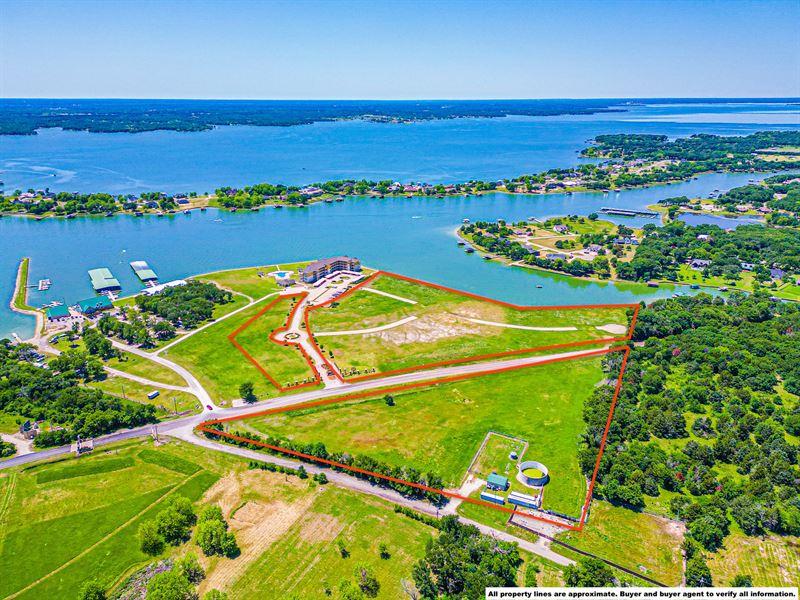 Lakefront Multi-Family Opportunity : Corsicana : Navarro County : Texas