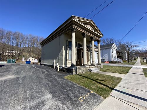 Former Bank with Options : Morrisville : Madison County : New York