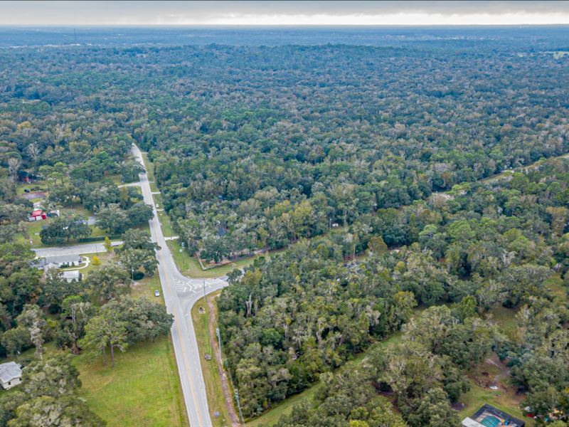 1.50 Acre Commercial Corner : Brooksville : Hernando County : Florida