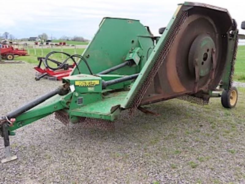 Retirement Auction in Tompkinsville : Tompkinsville : Monroe County : Kentucky
