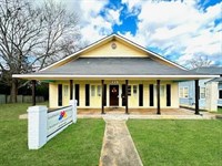 Updated Office Building For Sale Mc : McComb : Pike County : Mississippi