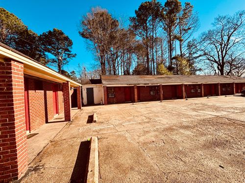 The Oyo Hotel In Holmes County, MS : Durant : Holmes County : Mississippi