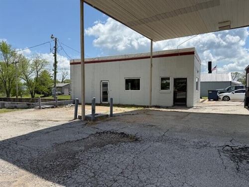 1516 Sq. Ft Commercial Building, St : Summersville : Texas County : Missouri