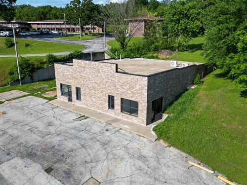 Highway 59 Commercial : Anderson : McDonald County : Missouri