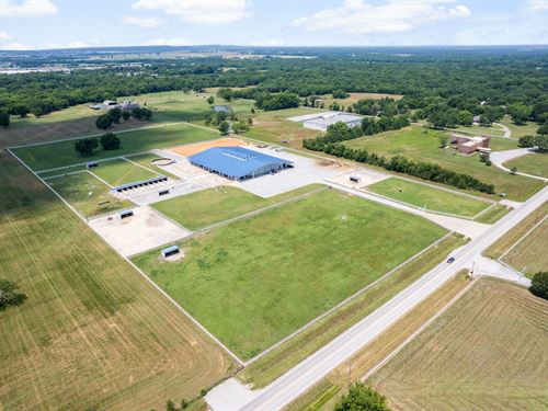 Oklahoma Equestrian Property : Pryor : Mayes County : Oklahoma