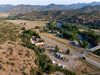 Ute Bluff Lodge, Cabins, RV Park : South Fork : Rio Grande County : Colorado