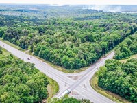 22 Acres with High Visibility : Jeffersonville : Twiggs County : Georgia