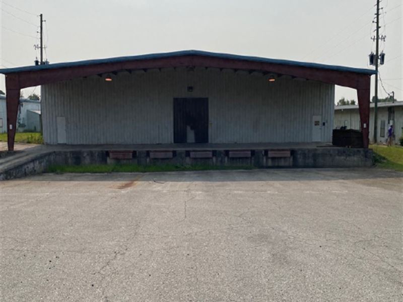 25,000 SF Warehouse Available : Perry : Houston County : Georgia
