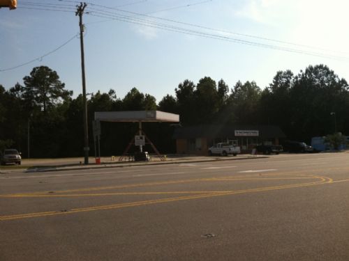 Commercial Corner in Tar Heel, Nc : Tar Heel : Bladen County : North Carolina