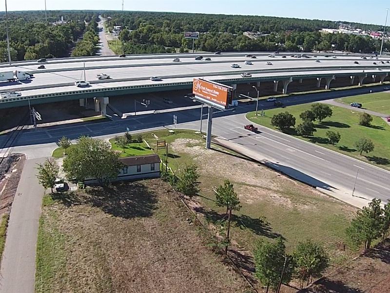 2.5 Acres with I-45 Frontage Road : Conroe : Montgomery County : Texas